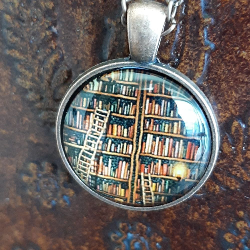 NWOT Library pendant with matching chain necklace